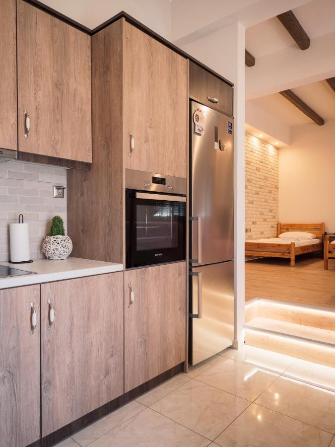 Kellys Cozy One Bedroom House Next To The Beach Ikonomianika Εξωτερικό φωτογραφία
